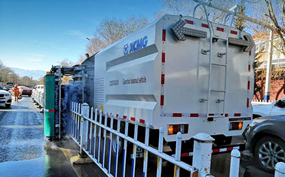 壹定发护栏洗濯车在西藏举行洗濯作业