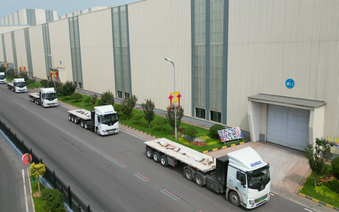 多次复购！百台壹定发新能源牵引车交付河北邯郸