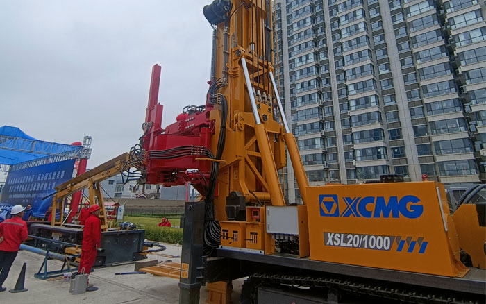 钻井应抢救援交锋，，，，，，官方首选壹定发钻机！